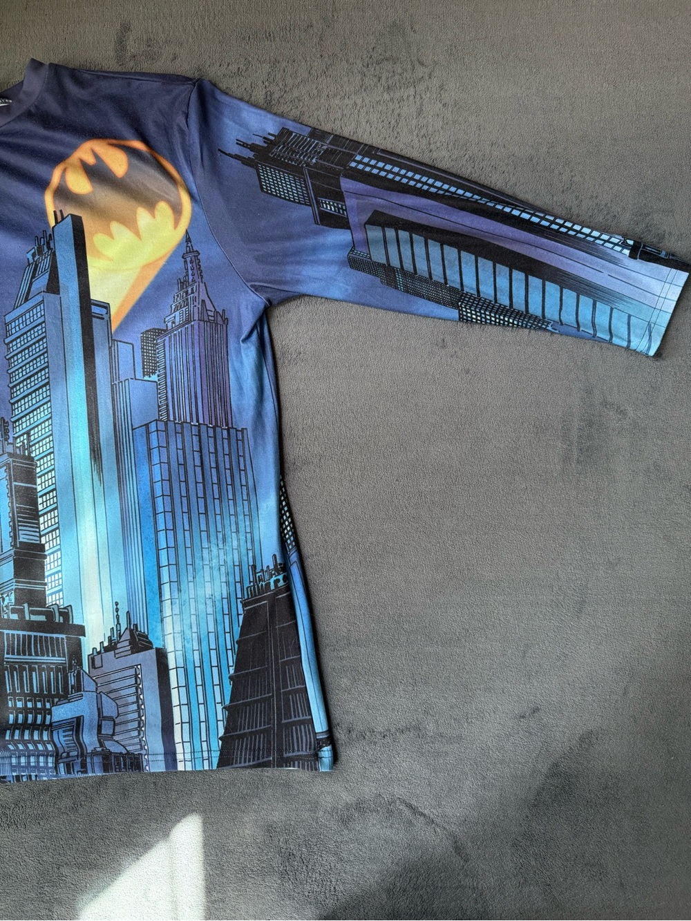 DC Comics Batman Gotham City Oversized Long Sleeve Tee - Picture 7 of 15